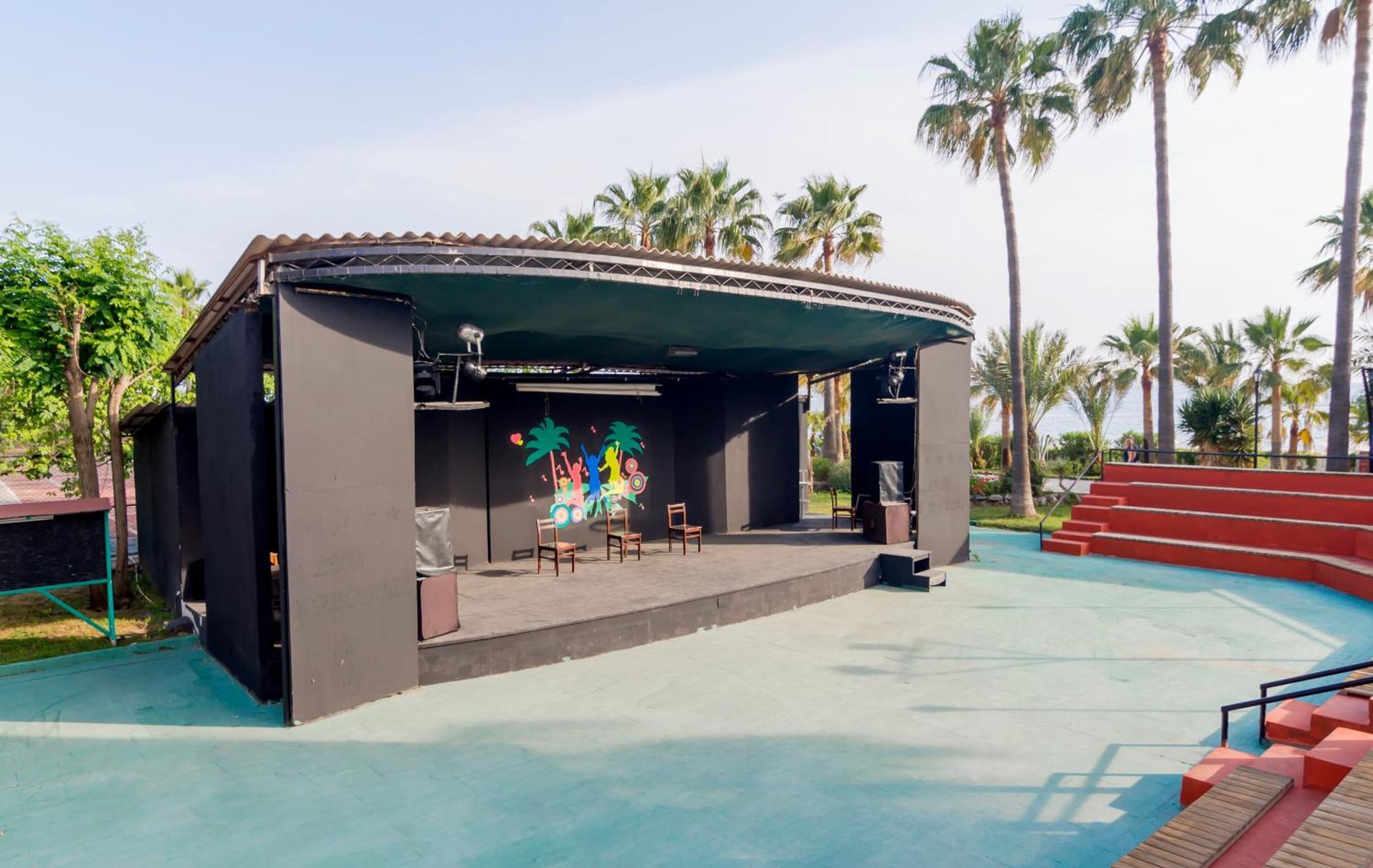 Club Tropical Beach Hotel Toslak Exteriör bild